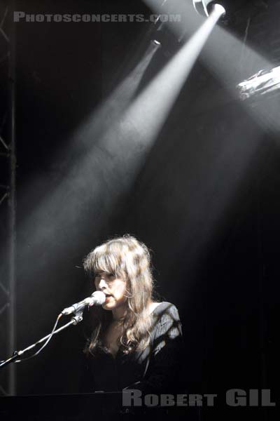 CALLMEKAT - 2012-04-07 - PARIS - La Fleche d'Or - 